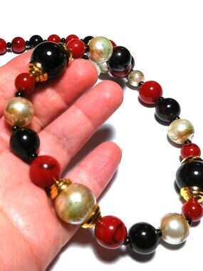 Vintage Red Black and Pearl Effect Beaded Necklace Plastic Beads RetroJewelry